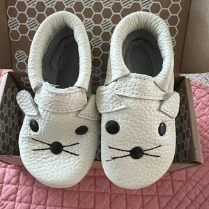 Cream Mouse Baby Moccasins